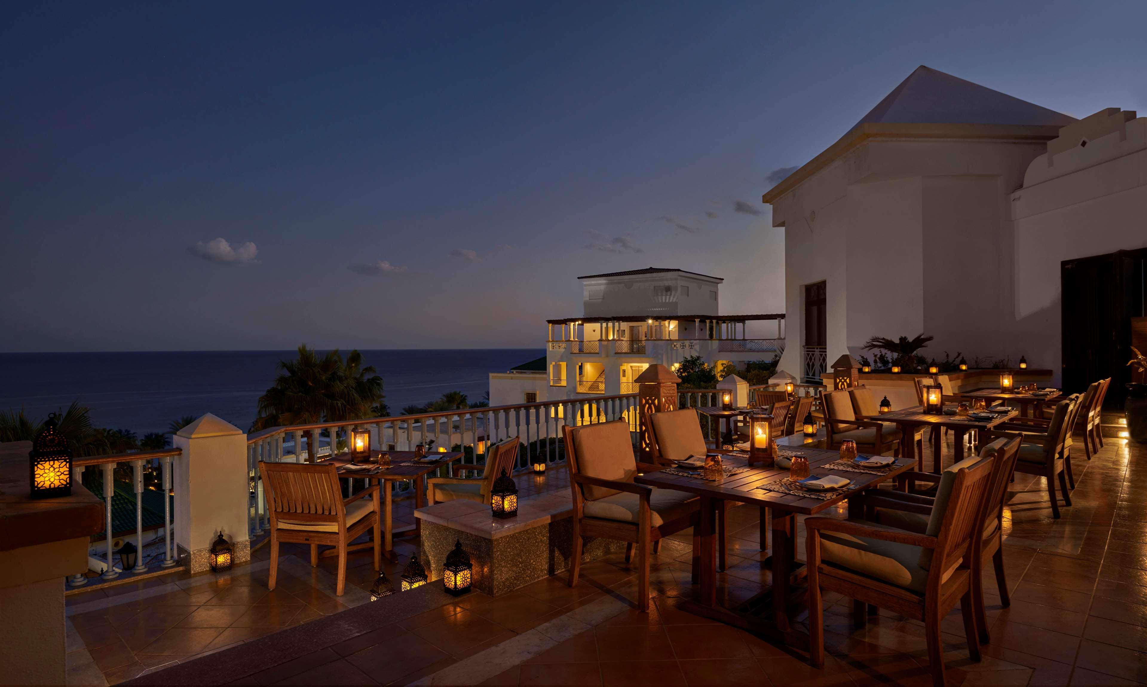 Park Regency Sharm El Sheikh Resort Esterno foto The Deck at The Oberoi, Mauritius