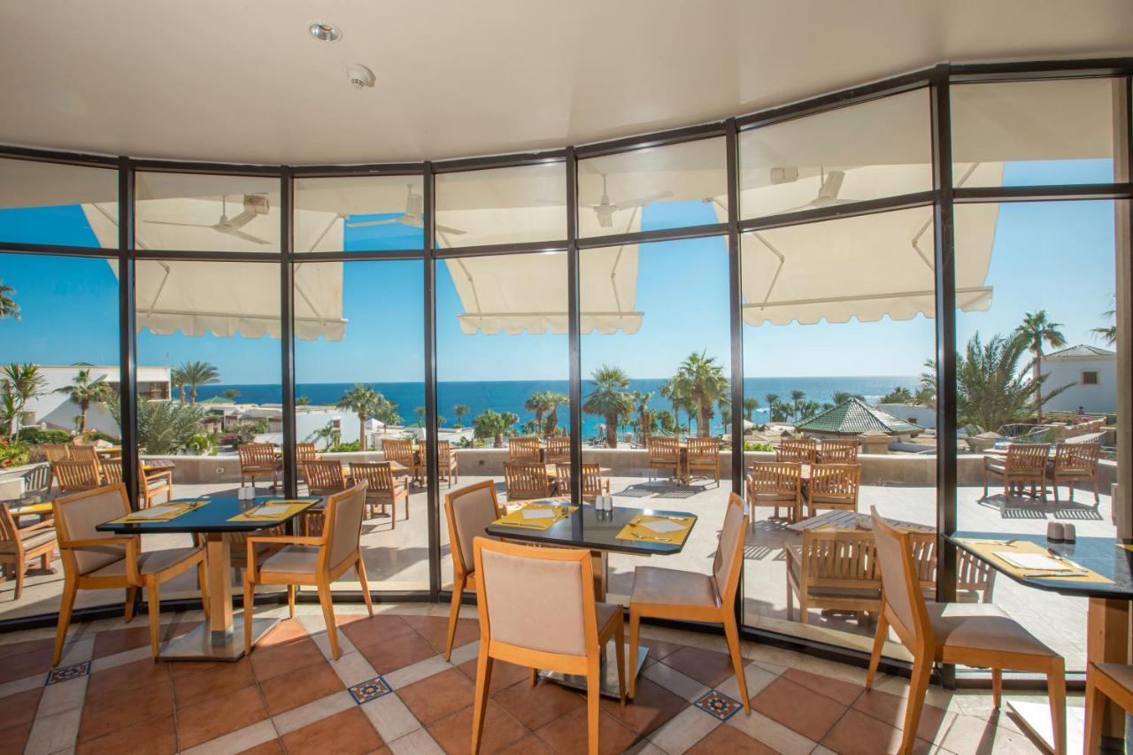 Park Regency Sharm El Sheikh Resort Esterno foto The restaurant at the hotel