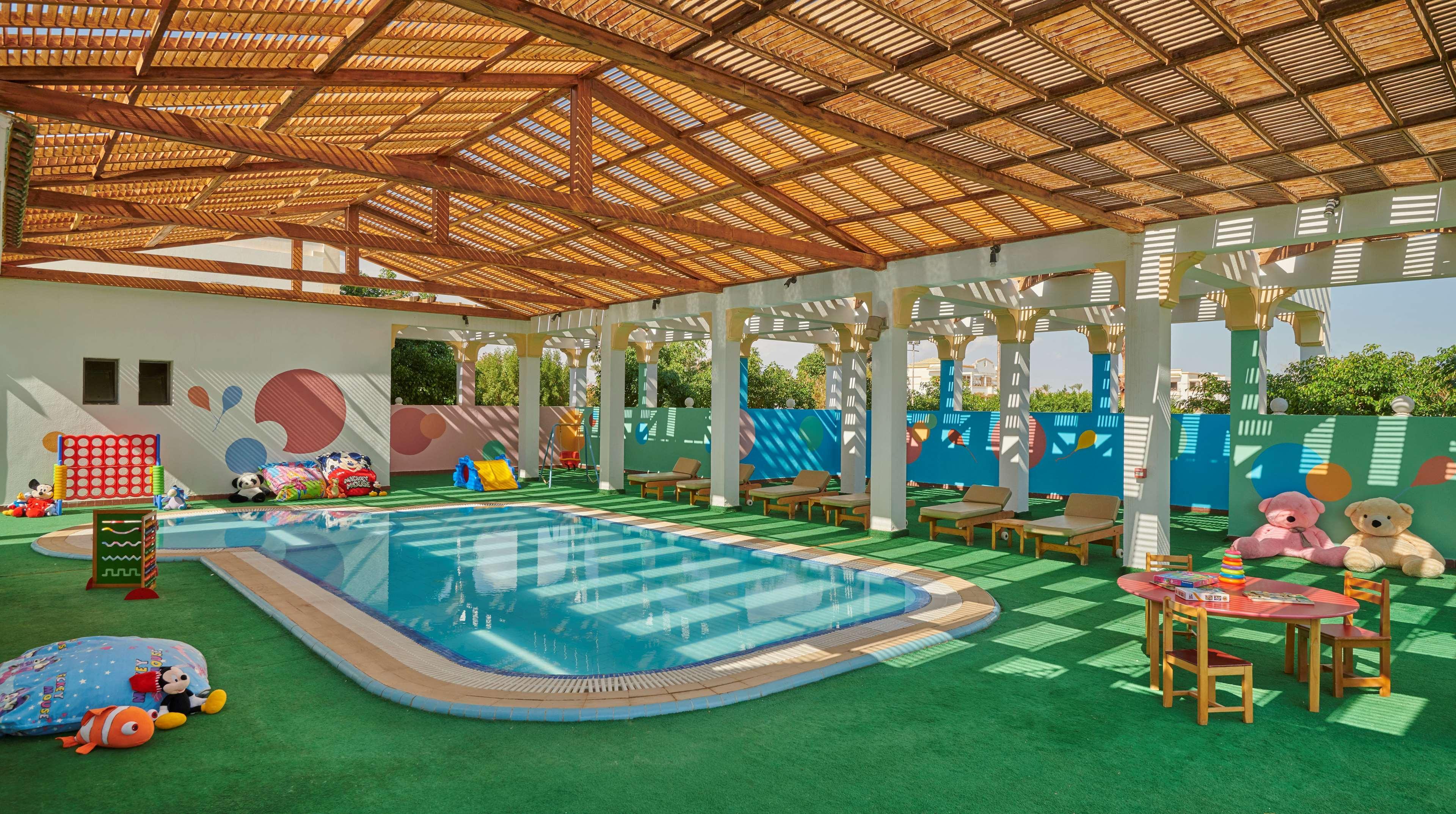 Park Regency Sharm El Sheikh Resort Esterno foto Club Med Club Baby